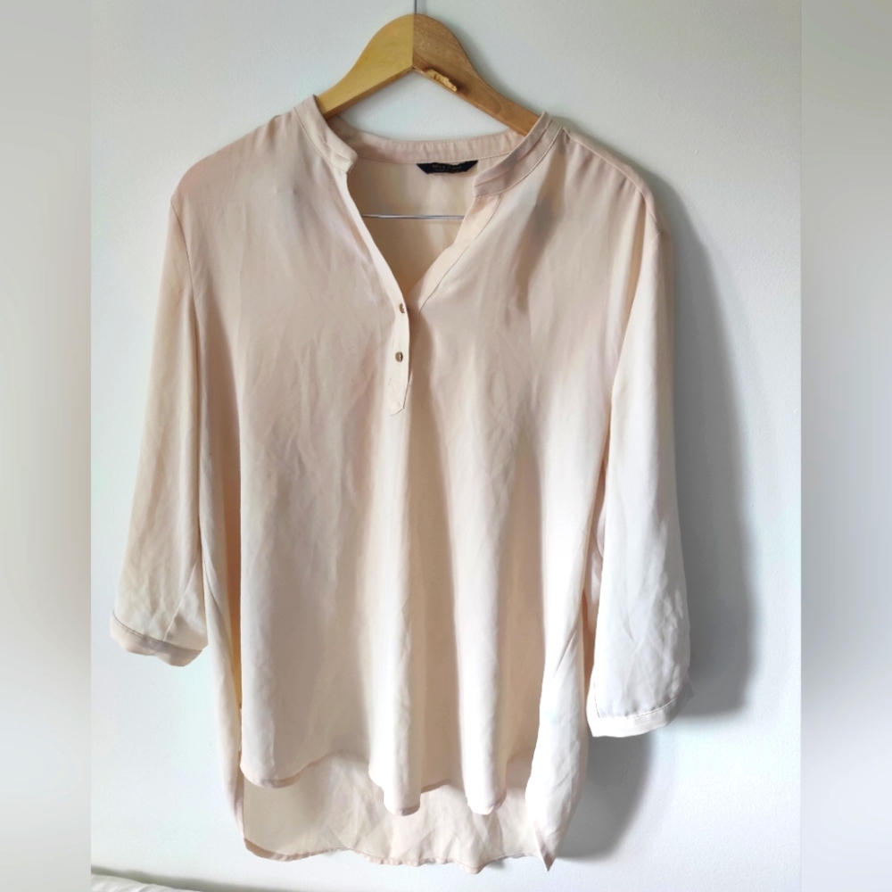 Beige top/Blouse